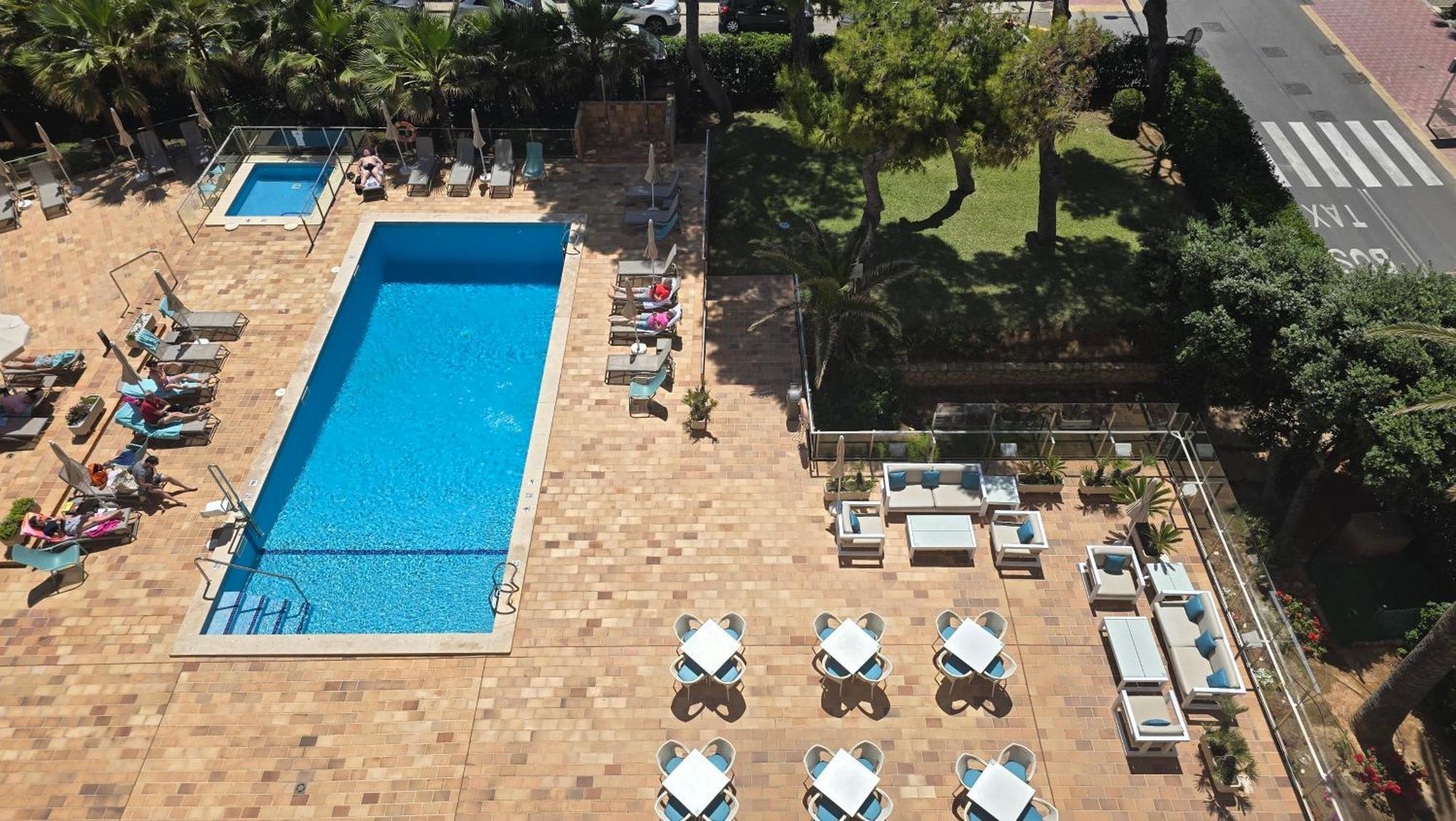 Leman Hotel Y Apartamentos Плая де Палма Екстериор снимка