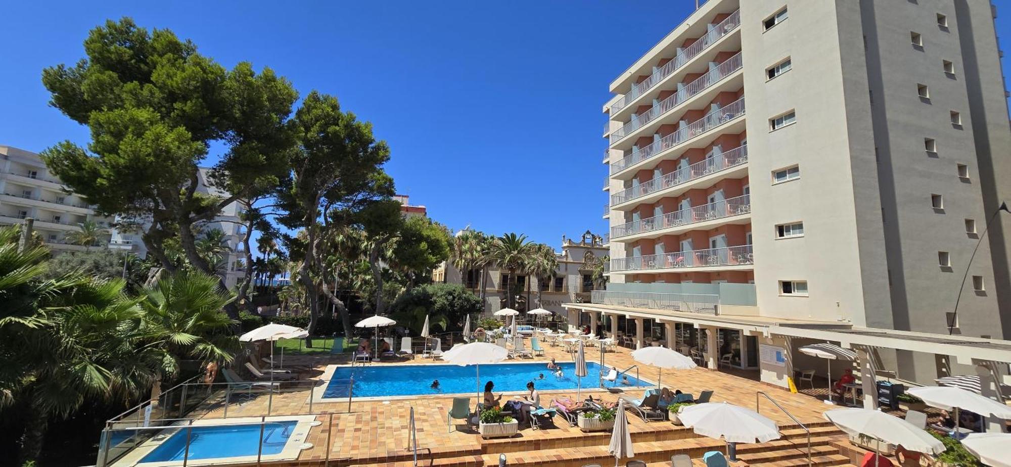 Leman Hotel Y Apartamentos Плая де Палма Екстериор снимка